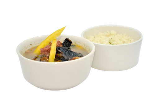 Consomé de Ribeye con Arroz